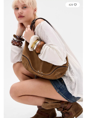 英国代购正品02.25 名品UO 女包新款 复古风设计百搭单肩包