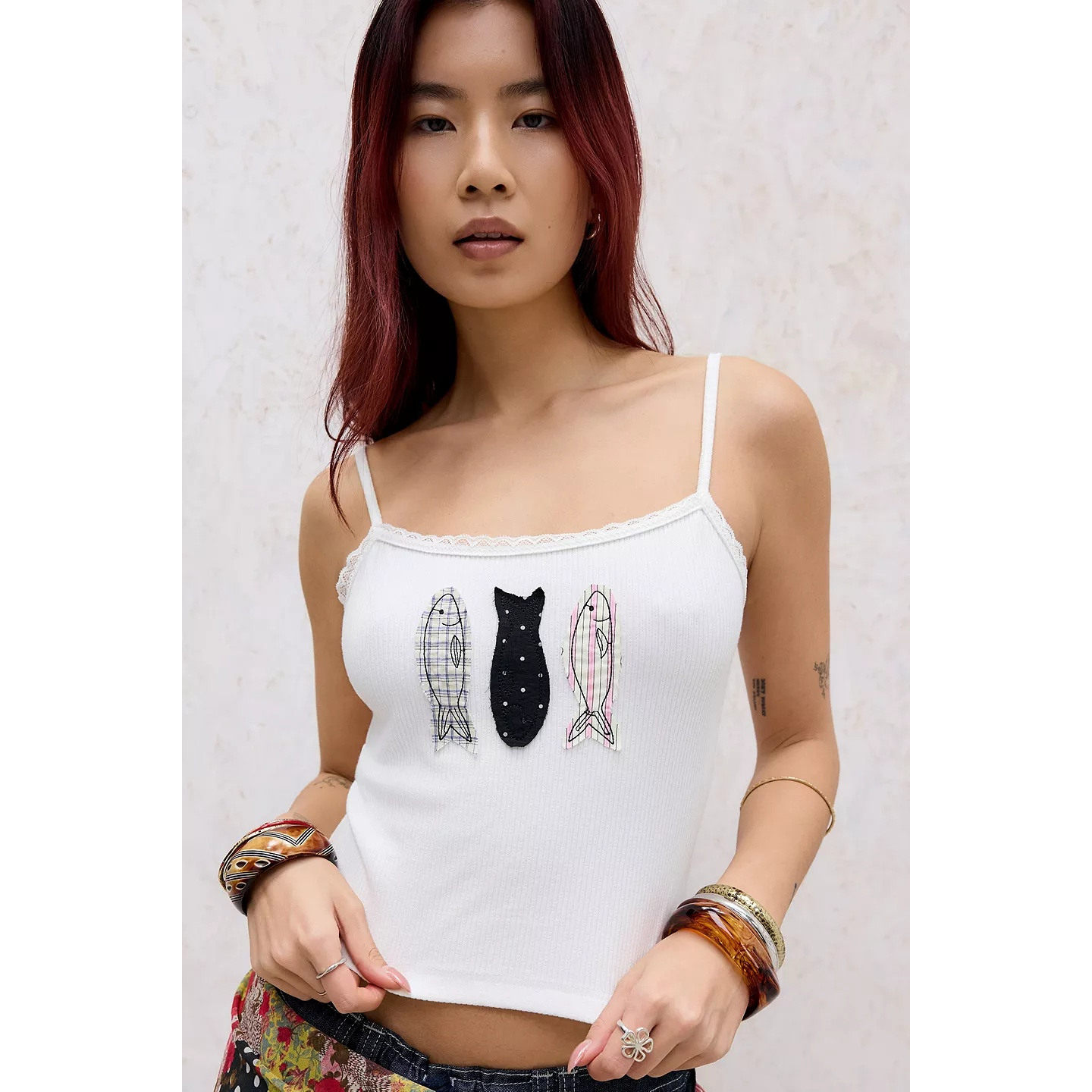 英国代购正品05.16 名品UO 女装新款 小鱼图案吊带浅色修身背心