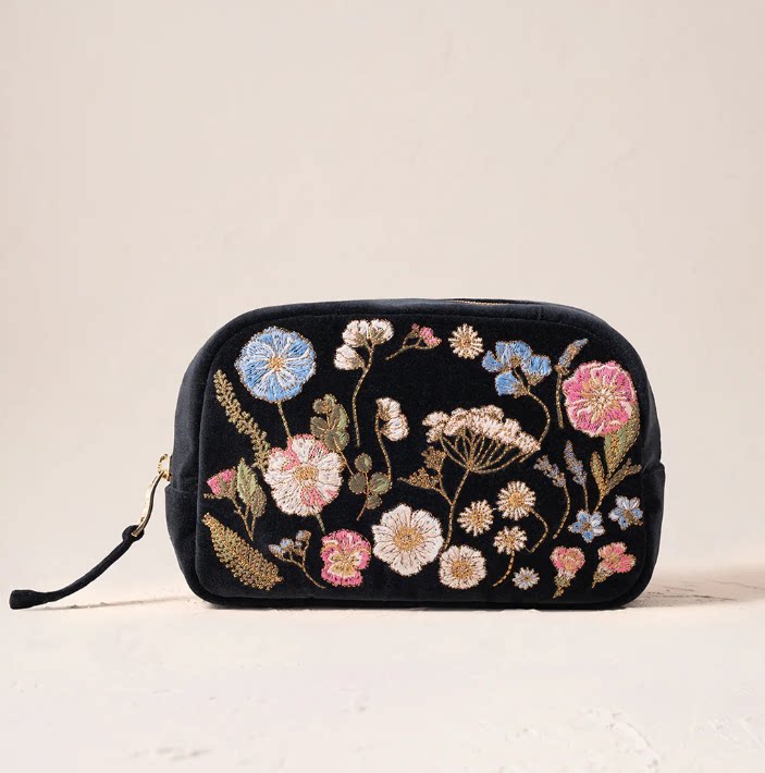 PressedFlowersMakeupBag