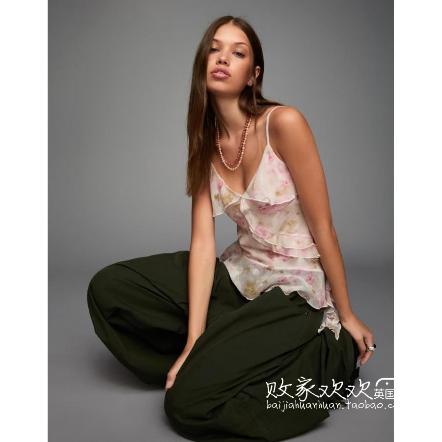 英国代购正品11.23 2025潮流导向 女装新款 吊带碎花设计背心