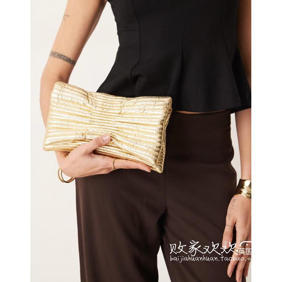 英国代购正品12.15 2025潮流导向 女包新款 金色设计百搭手拿包