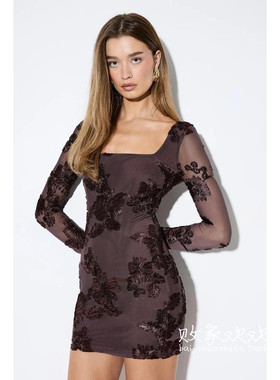 英国代购正品12.12 名品Boohoo 女装新款 设计刺绣花迷笛款连衣裙