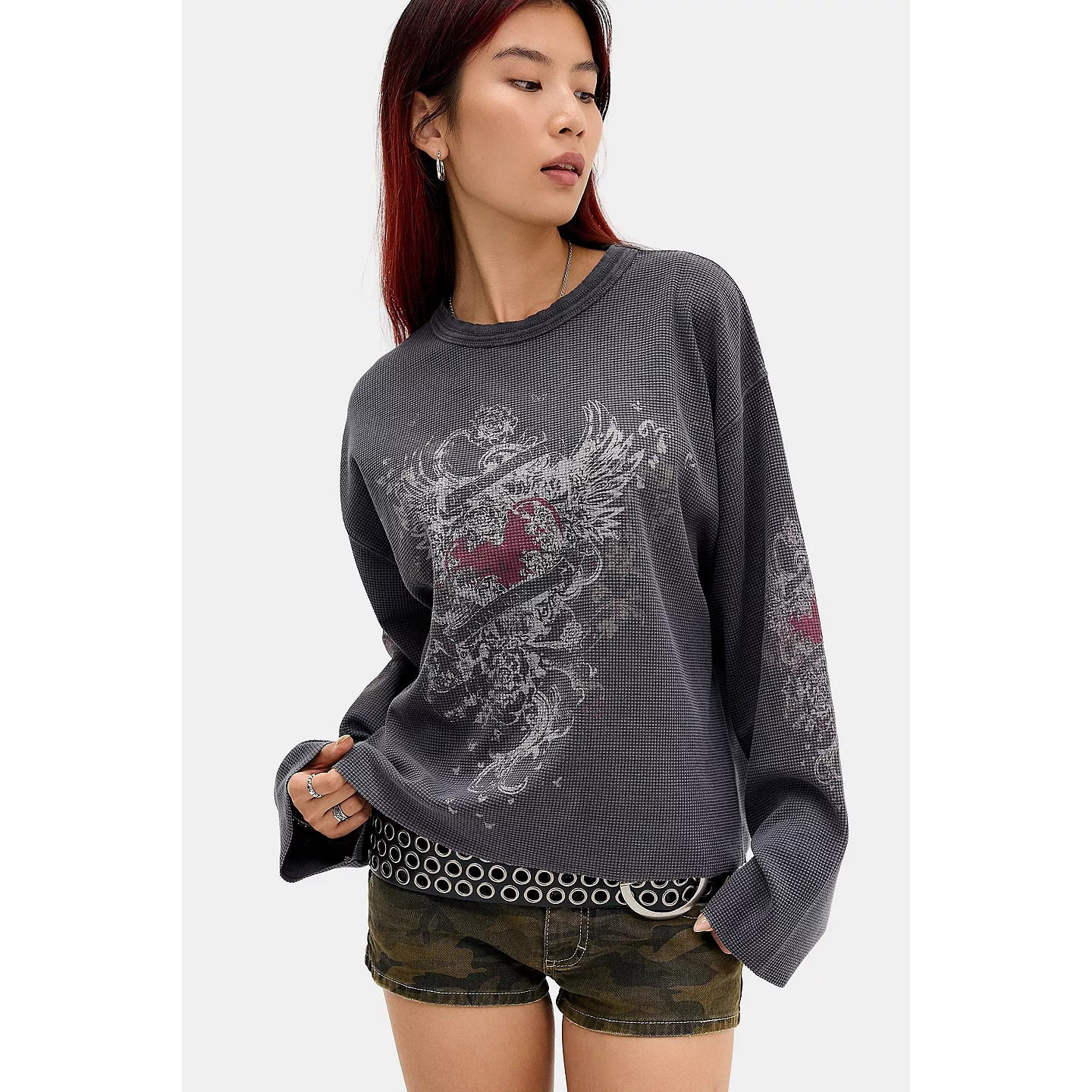 英国代购正品08.03 名品UO 女装新款 潮牌图案长袖舒适T恤
