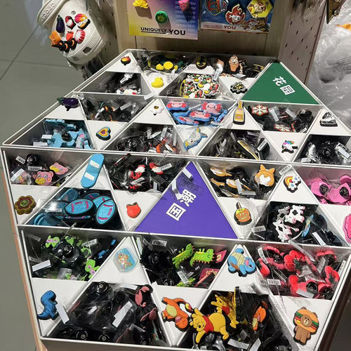 crocs洞洞鞋专柜正品鞋扣智必星