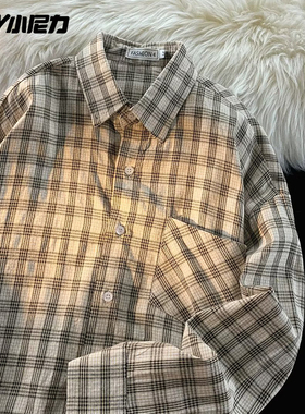 格子长袖衬衫男春秋宽松韩版潮学生休闲复古外穿磨毛百搭衬衣外套