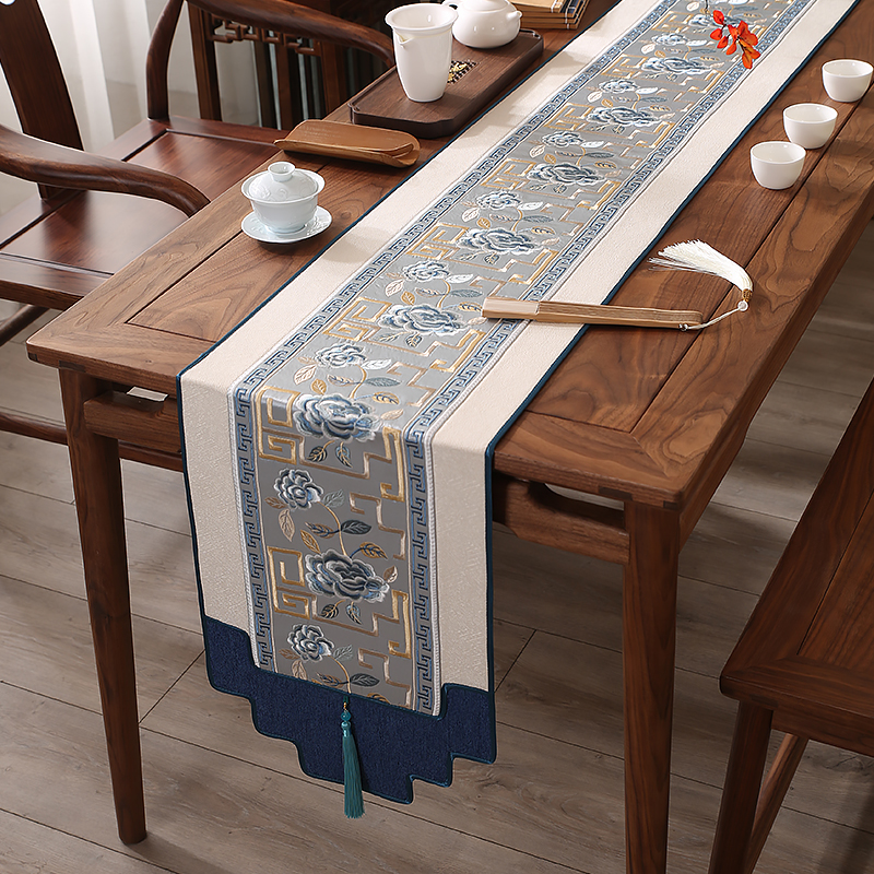 中式高级氛围感重工刺绣轻奢桌旗