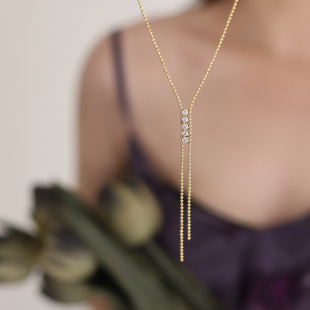 GGW 短链 轻奢中古镶钻Y形钛钢项链高级感圆球镶锆流苏锁骨链经典