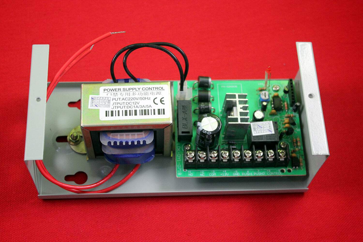 CD12智能弱电楼宇电源盒电控锁电机锁磁力锁门禁控制盒12V电锁箱