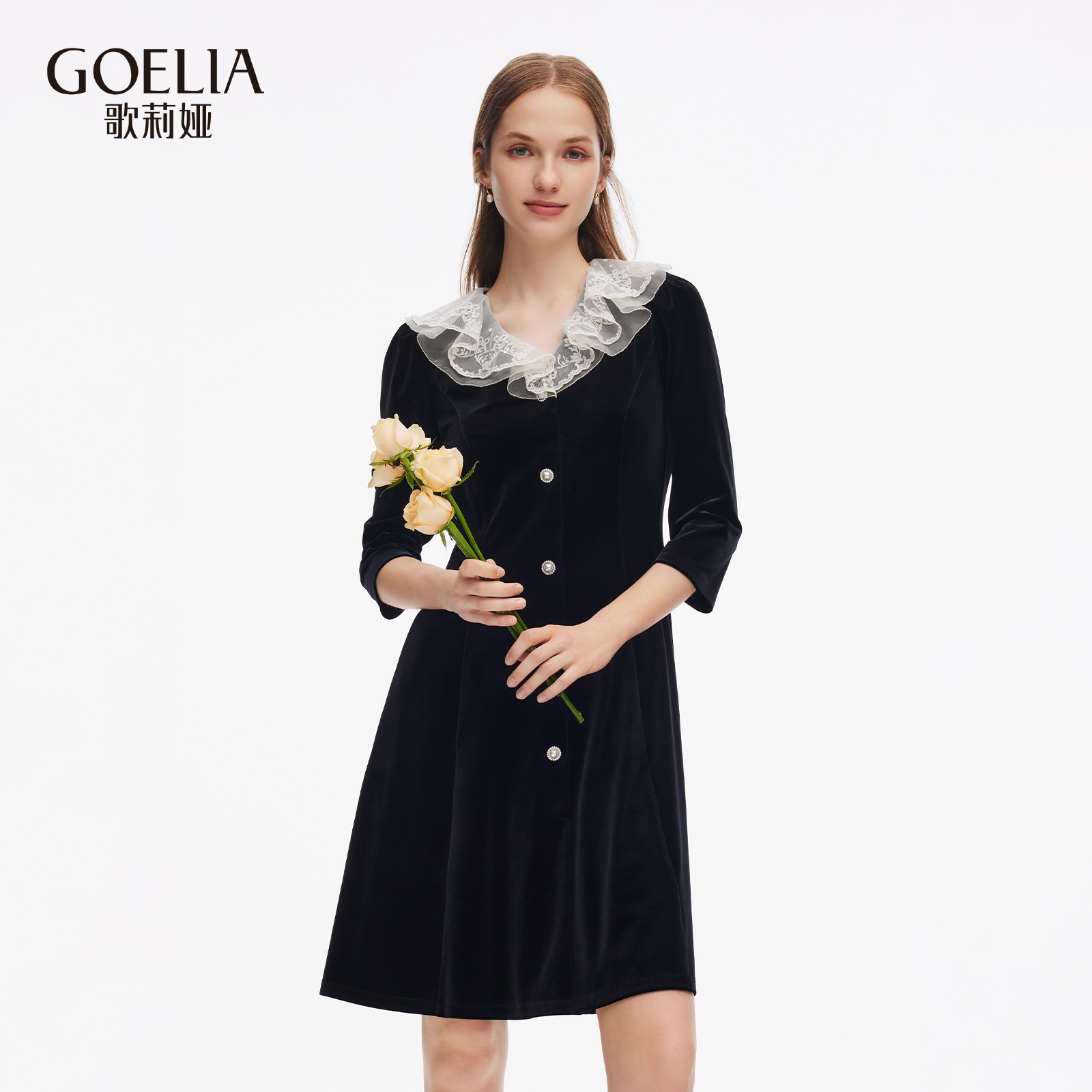 歌莉娅秋季绣花领丝绒连衣裙女