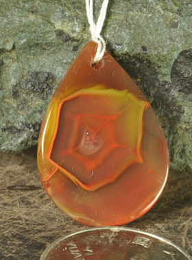 精品玫瑰象形原色红缟玛瑙毛衣链