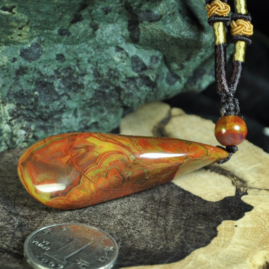精品不定型随形北票战国红缟玛瑙大吊坠挂件手把件鸡油黄毛衣链