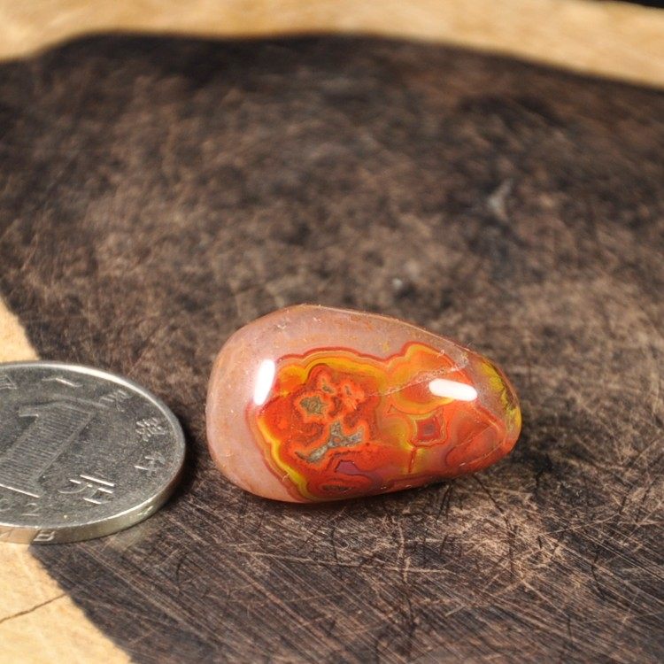 特价瑕疵品天然北票战国红缟玛瑙小手把件 男款女27-A9号手工切割