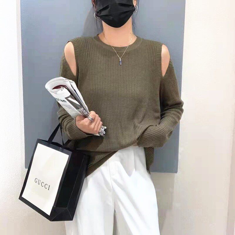 圆领露肩长袖细羊毛薄款针织衫女2024纯色宽松百搭气质打底上衣
