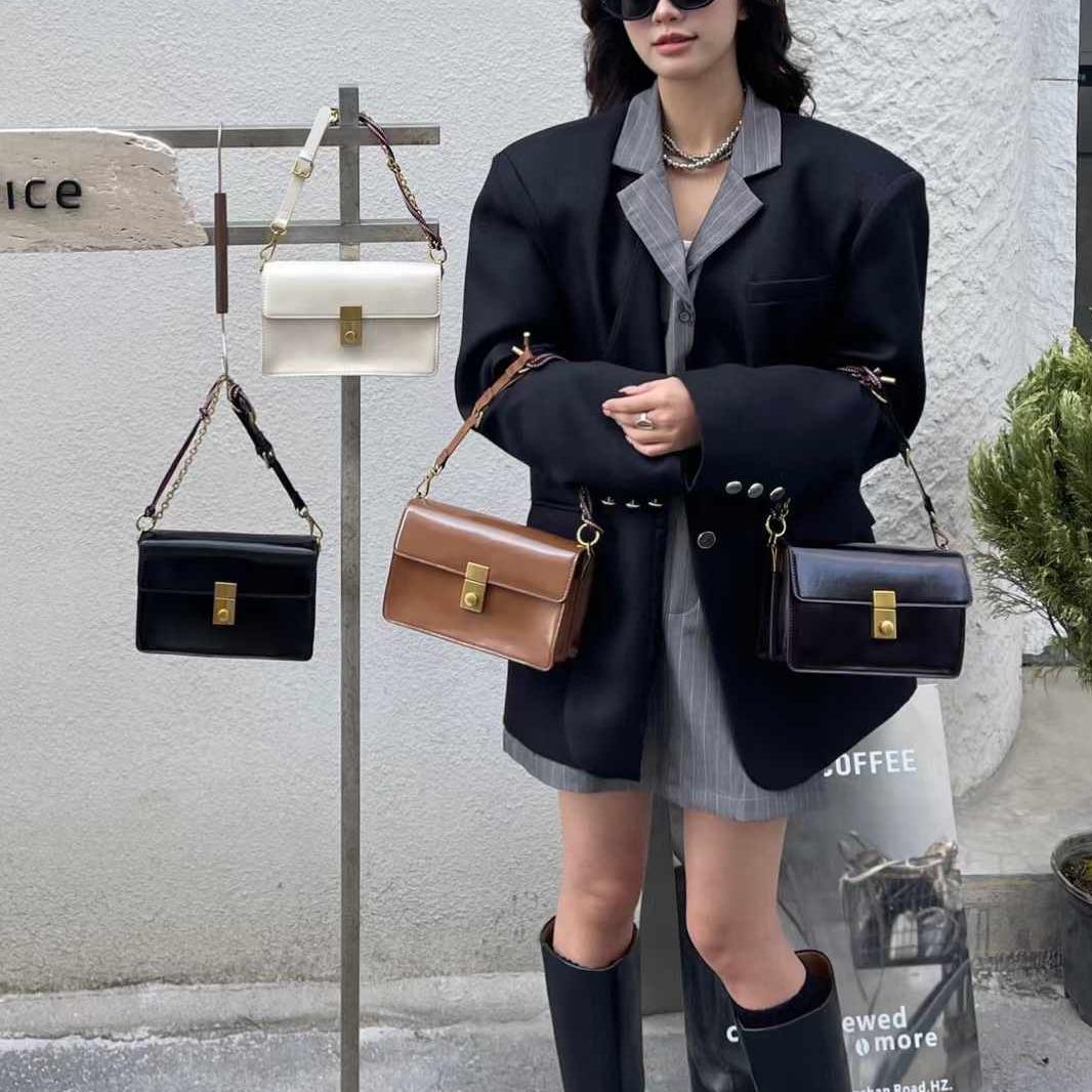 2024冬季新款女包 女生金美儿单肩包斜挎包小方包9871