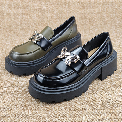 月芽儿品牌撤柜真皮女鞋乐福鞋