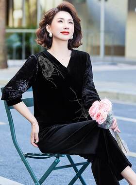 中老年女装春秋装金丝绒休闲套装