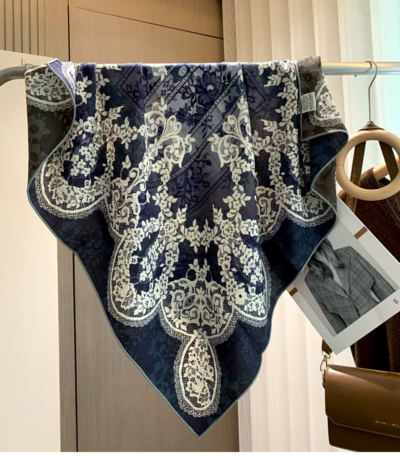 法式蕾丝 轻奢丝毛围巾女春秋多功能真丝羊毛方巾装饰领巾90