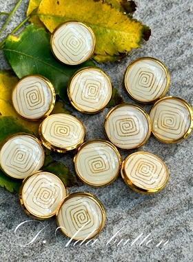 v055 21mm金色流沙的漩涡复古纽扣 相映成趣