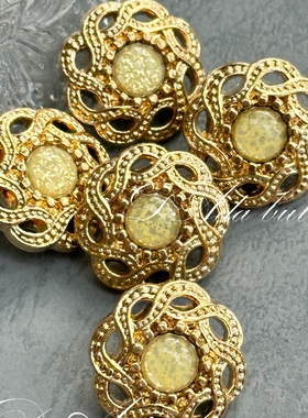 H46 22mm空灵的优雅金装饰钮扣 永远守着你