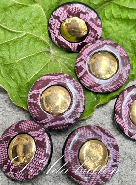 v036 21mm 紫色蛇蟒纹复古钮扣 女王的气势