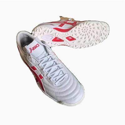 ASICS亚瑟士袋鼠皮低帮足球鞋