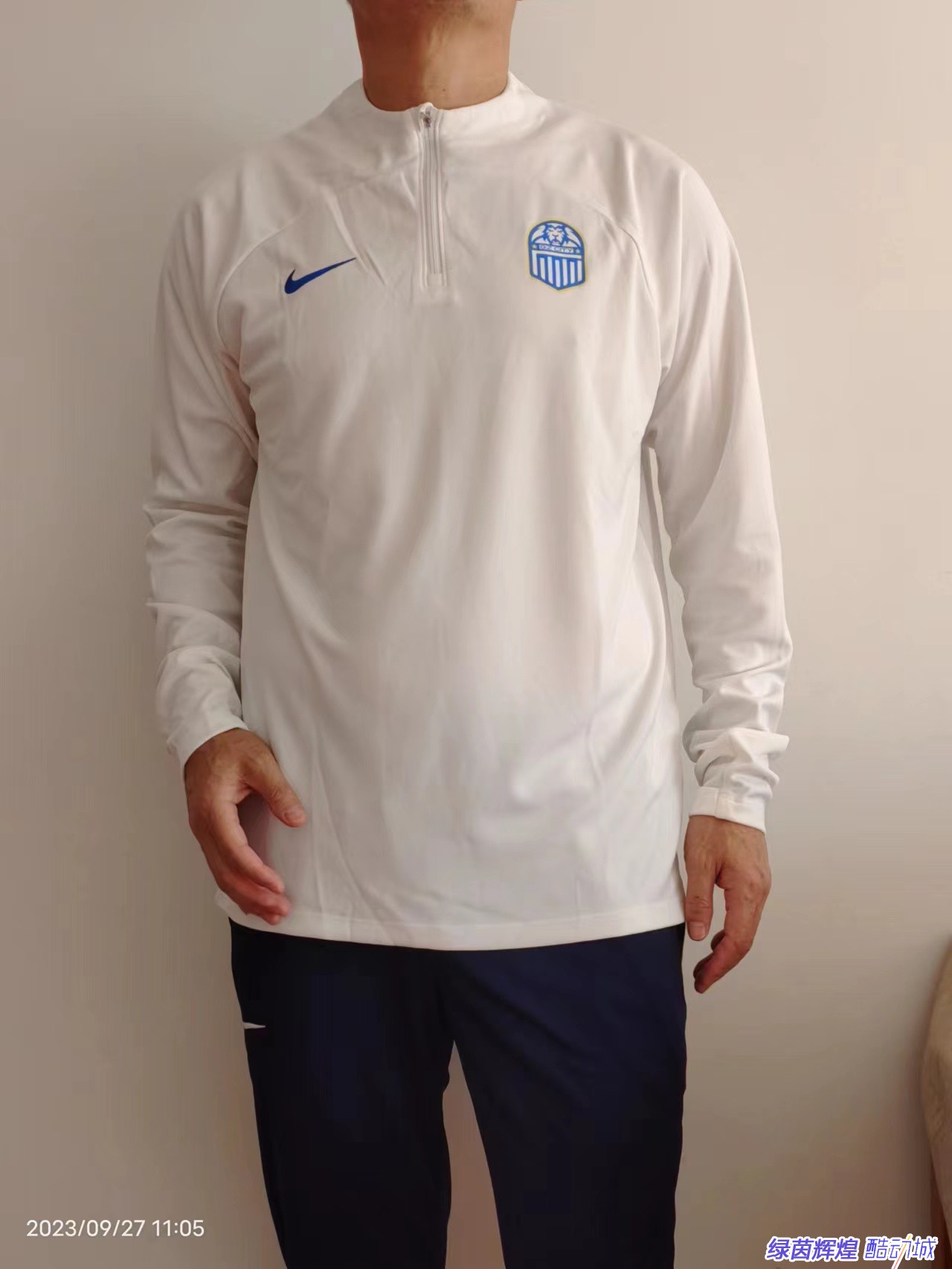 DO7877耐克NIKE中超广州城23年球员版足球训练T恤长袖半拉链卫衣