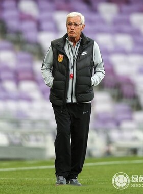 CV8975中超国足耐克NIKE运动休闲羽绒保暖冬季足球训练男马甲背心