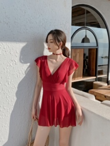 黛安芬裙式连体泳衣女