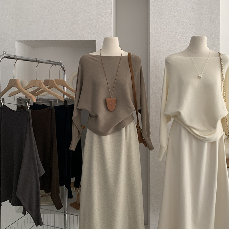 欧玛莱 韩系一字领蝙蝠袖纯色修身显瘦针织衫女秋季新款毛衣