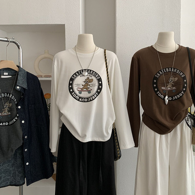 欧玛莱 动漫卡通印花圆领云朵绒长袖正肩T恤早秋韩系实拍女装