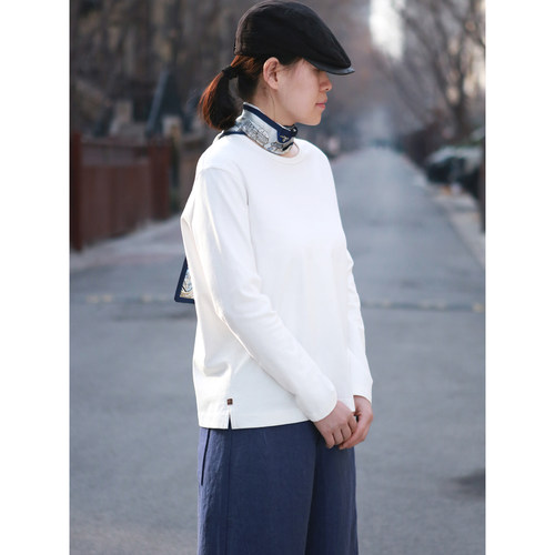 白色纯棉T恤针织长袖宽松休闲