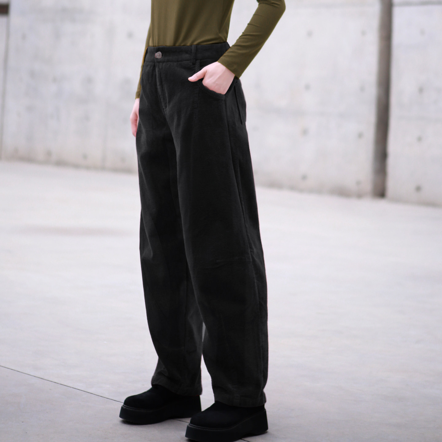 灯芯绒萝卜裤女秋冬加厚保暖高腰宽松松紧腰阔腿裤全棉条绒哈伦裤,女装/女士精品,休闲裤,淘宝优惠券,粉丝福利购,淘宝优惠卷