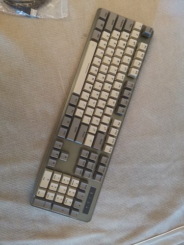 正品达尔优ek810三模电竞游戏无线蓝牙机械键盘青轴红轴茶轴2.4g