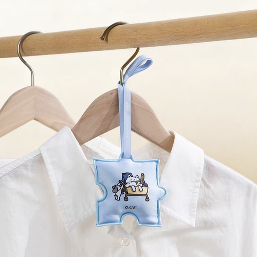 OCE香包米乐妈妈悬挂山茶花衣橱
