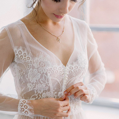法式蕾丝晨袍新娘长裙