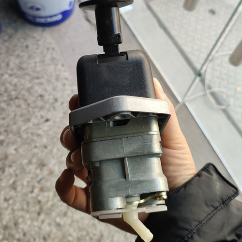 徐工集团吊车手刹开关原厂