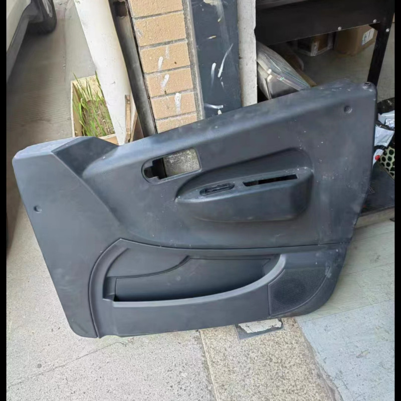 徐工吊车配件大全 车门内饰板 新款齐星驾驶室xct25 25k5c 40kc