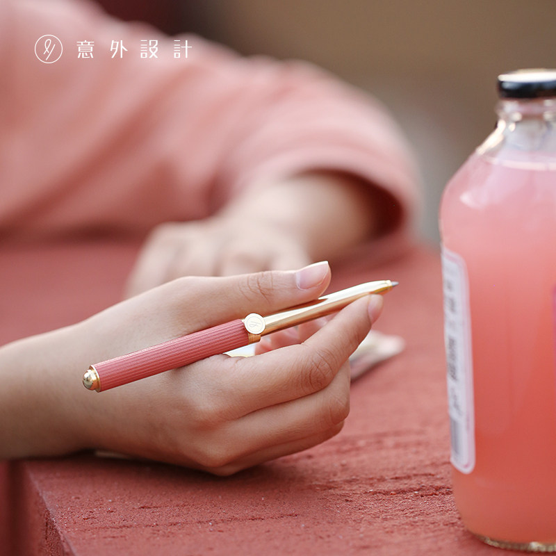 意外设计小写签字笔中性笔刻字私人定制便携文具礼盒女朋友送礼物