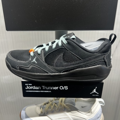 NIKE耐克男鞋JORDAN CMFT ERA运动休闲鞋IV3216-001