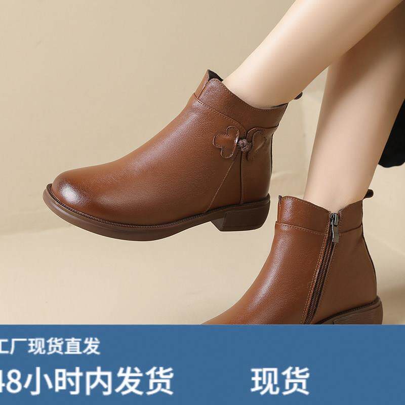 妈妈鞋冬季加绒加厚保暖真陂短靴中老年软底防滑棉鞋女士大码靴子