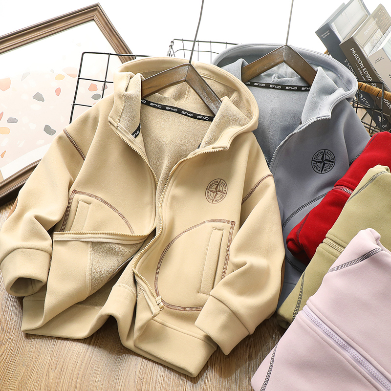 男童加绒外套秋冬2025新款儿童衣服中大童男孩保暖奥粒绒连帽夹克