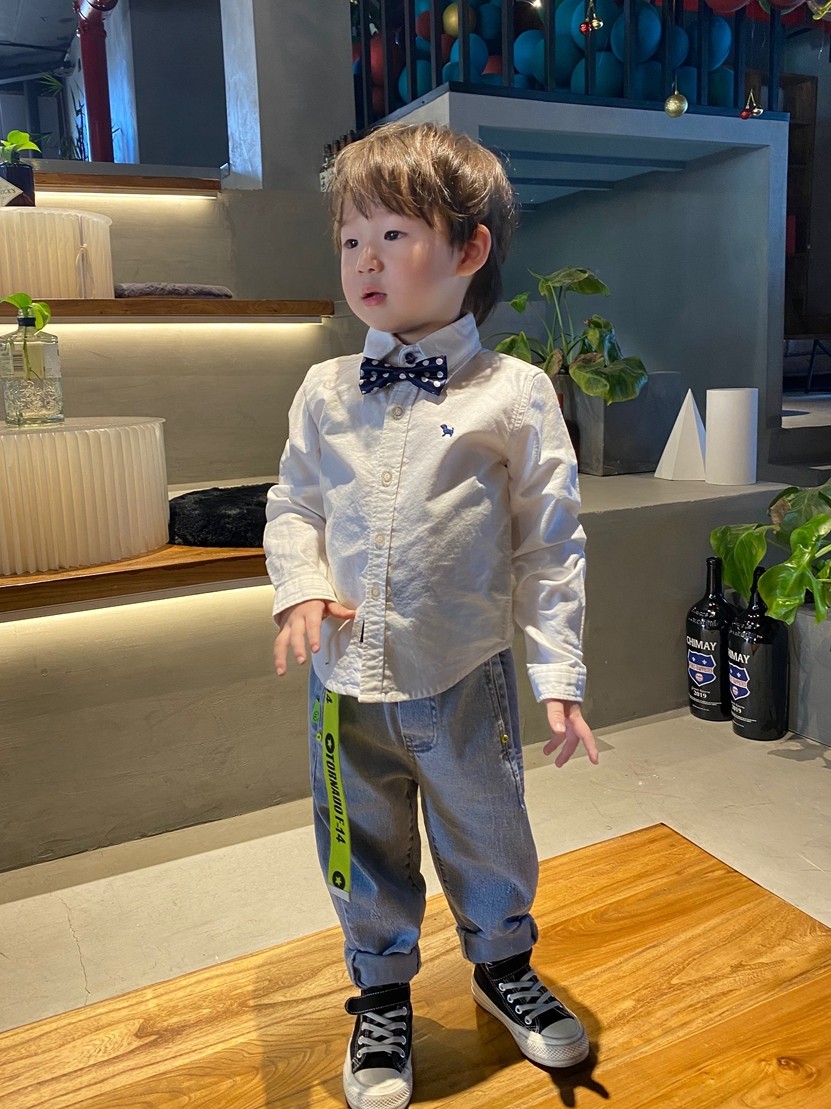 Children's Oxford spinning long-sleeved shirt Boys cotton plaid shirt 2021 spring children's white shirt school uniform