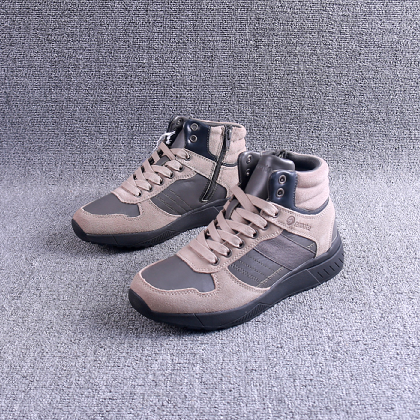 外贸真皮户外男士中帮登山鞋减震纳帕皮拉链徒步鞋爬山露营中帮男