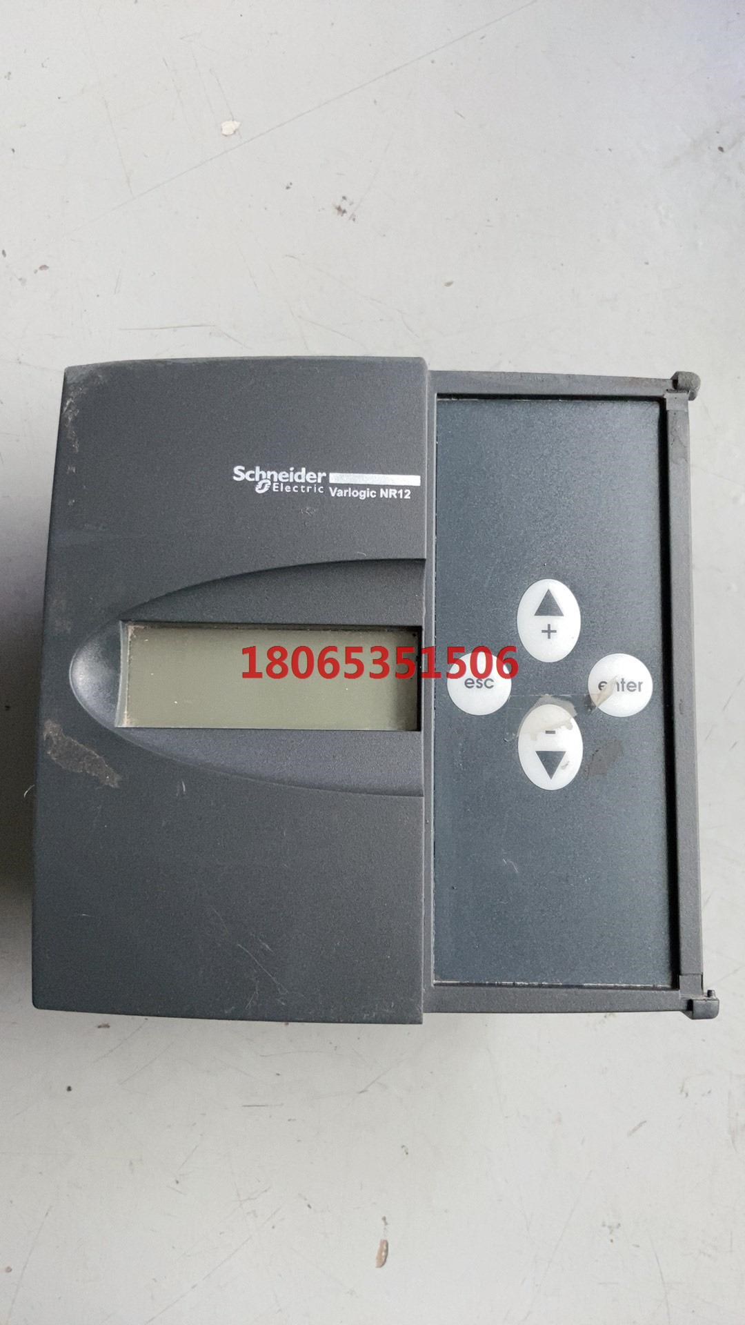 施耐德Varlogic NR12功率因数控制器 实图成色