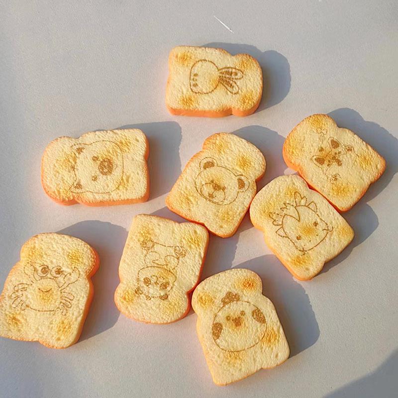 迷你仿真兔子吐司片食物玩具手工手机壳可爱食玩饰品配件