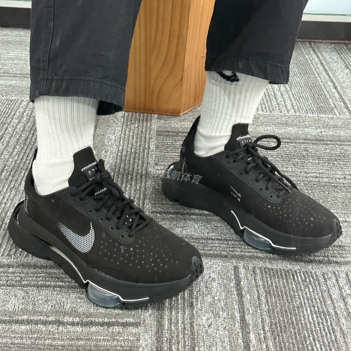 Nike/耐克 Air Zoom Type男女气垫轻便透气厚底运动休闲鞋CJ2033