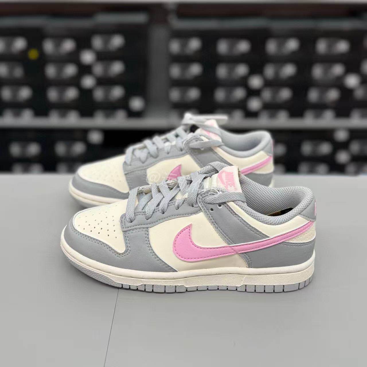Nike/耐克 Dunk Low 女子百搭低帮板鞋复古休闲运动鞋DD1873