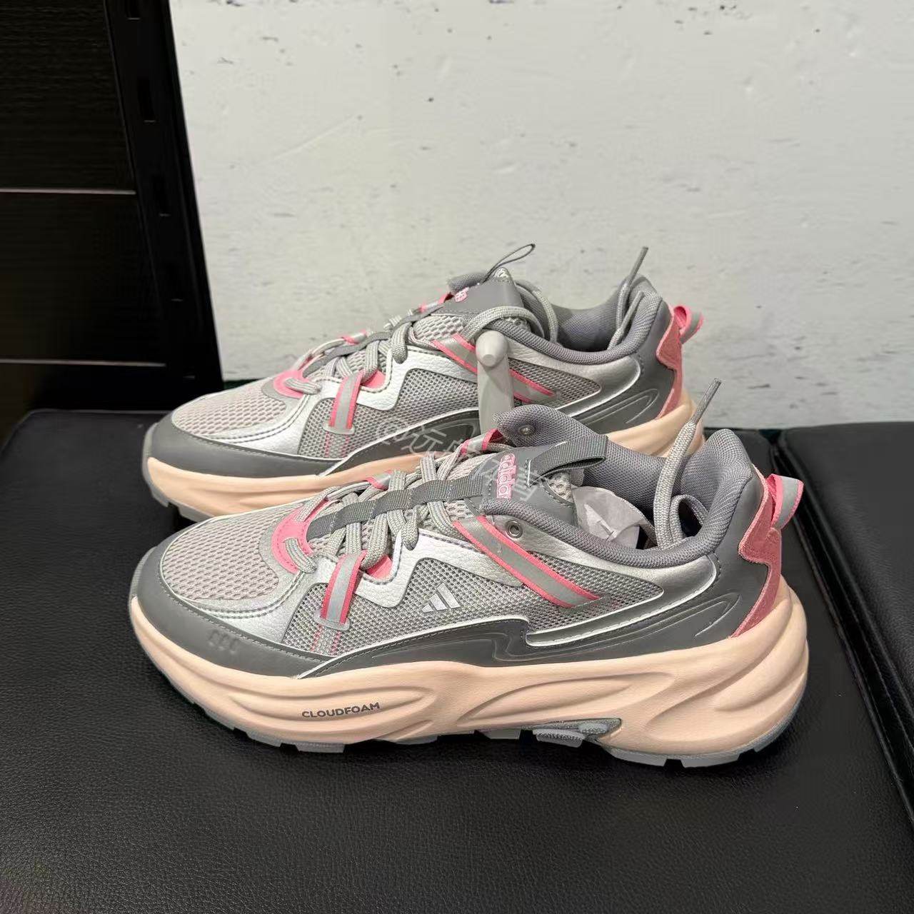 Adidas/阿迪达斯 OZWAVE男女通用运动鞋耐磨厚底老爹鞋JQ9254