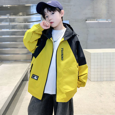 日本无印mu男童加绒外套2025新款今年流行爆款儿童冲锋衣中大童夹