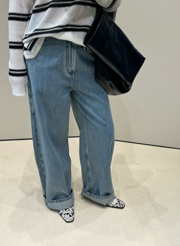 FP高品 软牛仔 弯刀型牛仔裤女 显瘦通勤百搭神裤